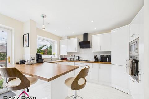 12 Appletree Way, Sherburn In Elmet, Leeds, LS25 6DQ