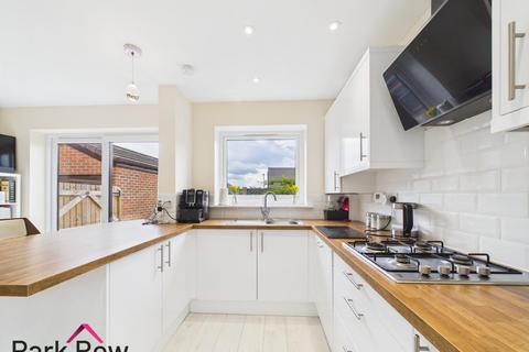 12 Appletree Way, Sherburn In Elmet, Leeds, LS25 6DQ