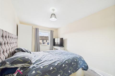 12 Appletree Way, Sherburn In Elmet, Leeds, LS25 6DQ