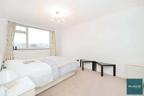 2 bedroom apartment for sale, Embassy Lodge, Regents Park Road, Finchley, London, N3