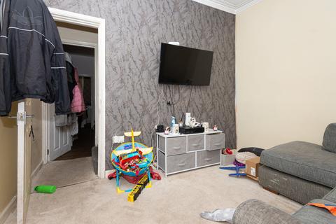 2 bedroom end of terrace house for sale, Gosling Gate Road, Goldthorpe S63