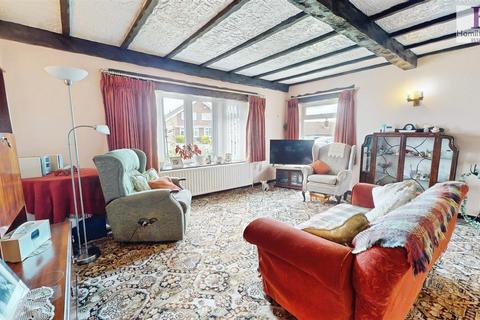 3 bedroom semi-detached bungalow for sale, Greenacres Drive, Shelf, Halifax