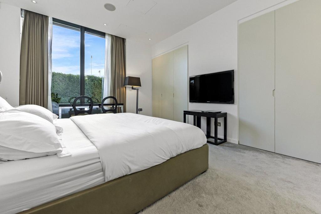 Principal Bedroom