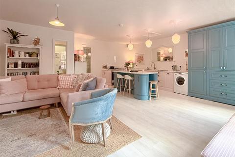 2 bedroom apartment for sale, Bridge Street, Derby DE1