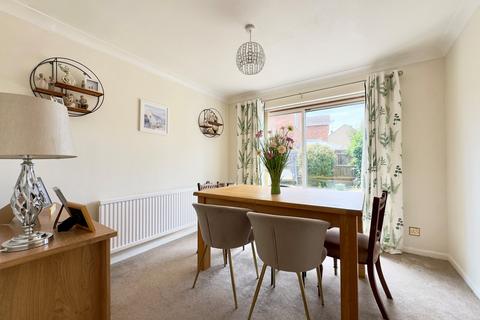 4 bedroom detached house for sale, Witney Road, Kingston Bagpuize, Abingdon, OX13