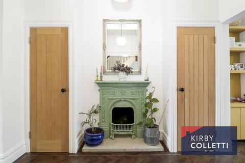 61 Lordship Road, Cheshunt, Waltham Cross, EN7 5DR