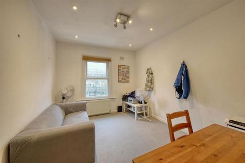 Flat B, 13 Lansdowne Way, London, SW8 1HL
