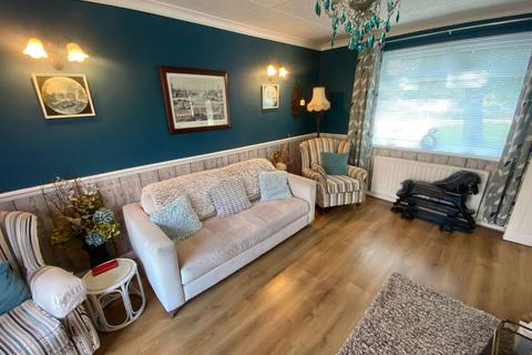 2 bedroom semi-detached house for sale, 20 Maple Close, Chadderton OL9 0EQ
