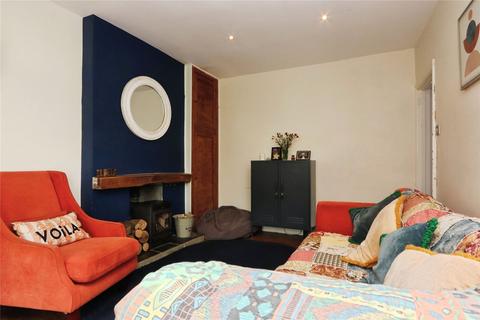 8 Alverdiscott Road, Bideford, EX39 4DA