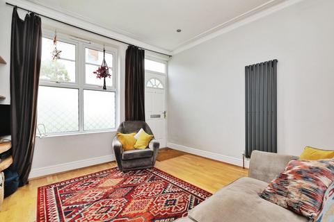 132 Alexandra Road, Sheffield, S2 3EG
