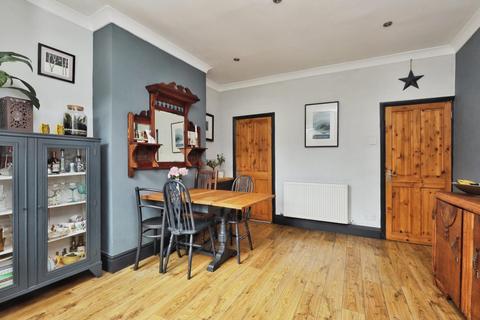 132 Alexandra Road, Sheffield, S2 3EG