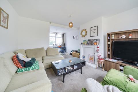 3 bedroom end of terrace house for sale, Broad Lane, Bramley, Leeds, LS13