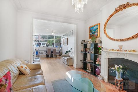 4 bedroom house for sale, Egerton Gardens, Hendon NW4