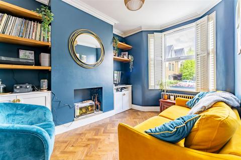 117 Studley Grange Road, London, W7 2LU