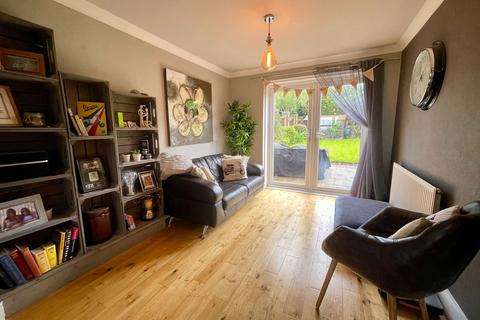 4 bedroom detached house for sale, Aston Drive, Newhall DE11