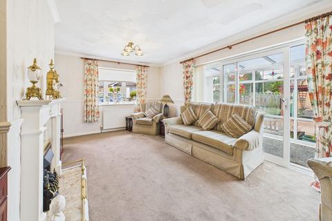 25 Leslie Grove, Calverton, Nottingham, NG14 6GL