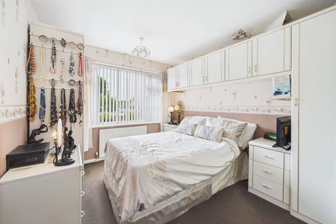 25 Leslie Grove, Calverton, Nottingham, NG14 6GL