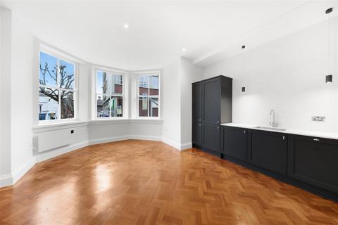 2 bedroom apartment to rent, New Square, Chesterfield S40