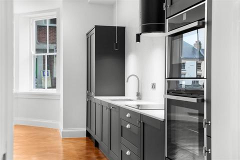 2 bedroom apartment to rent, New Square, Chesterfield S40