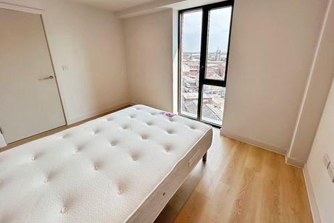 1 bedroom apartment to rent, Waterhouse Gardens