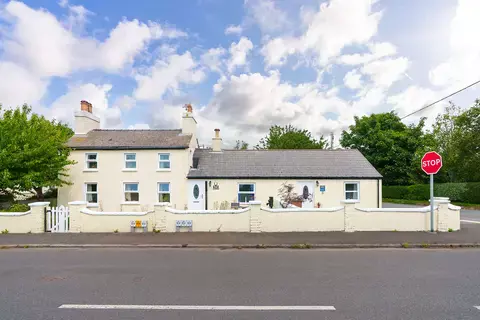 The Old Smithy, 1 Mountain View, Andreas