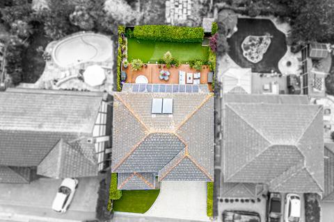 4 bedroom detached house for sale, The Maze, Leigh-on-sea, SS9