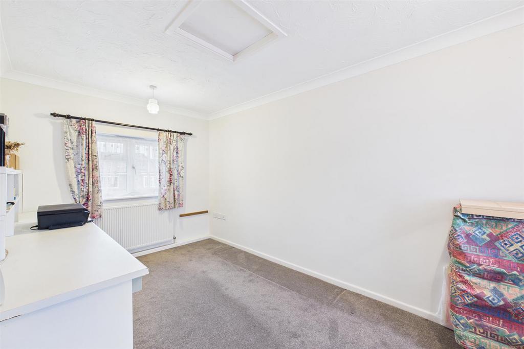 Bedroom 3.jpg