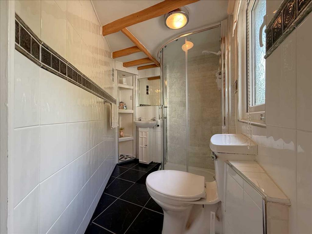 Ensuite Shower Room