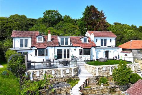 5 bedroom house for sale, Primrose Valley Flat Cliffs, Filey