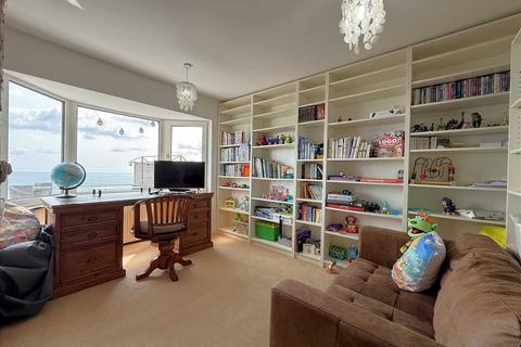 5 bedroom house for sale, Primrose Valley Flat Cliffs, Filey