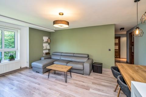 2 bedroom flat for sale, 6/21 St Clair Road, Leith, Edinburgh, EH6 8JY