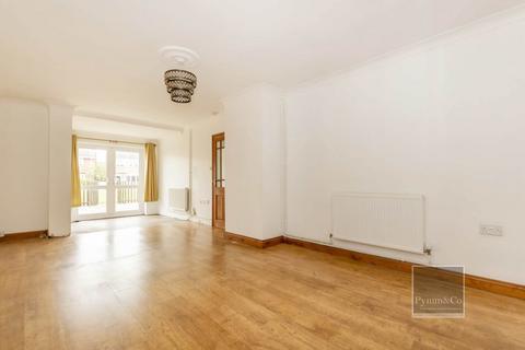 4 bedroom semi-detached house for sale, Blithewood Gardens, Norwich NR7