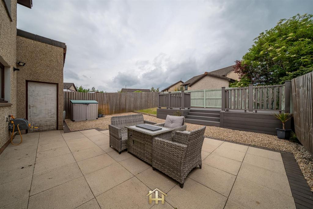 11 Campbell Crescent Arbroath DD11 4 JP 090625 EDIT