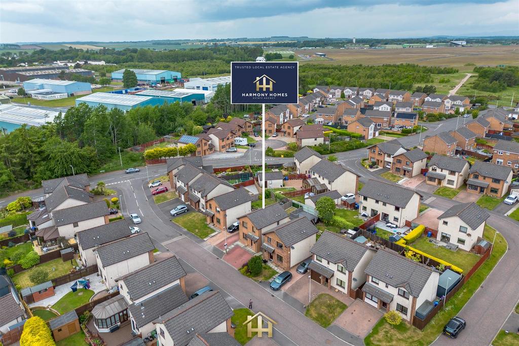 11 Campbell Crescent Arbroath DD11 4 JP 090625 EDIT