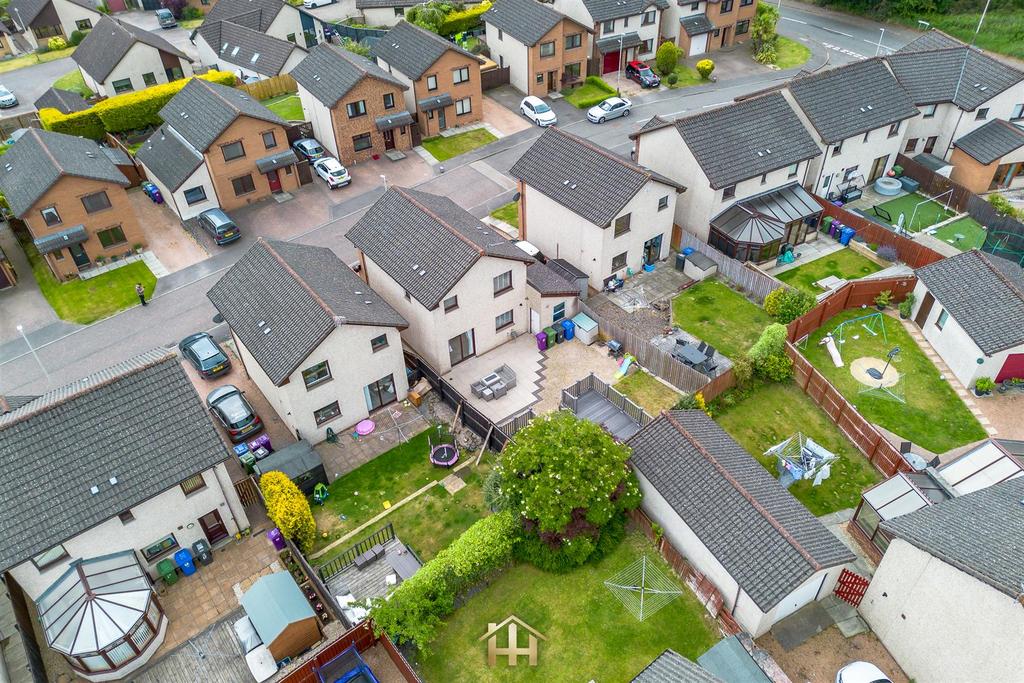 11 Campbell Crescent Arbroath DD11 4 JP 090625 EDIT