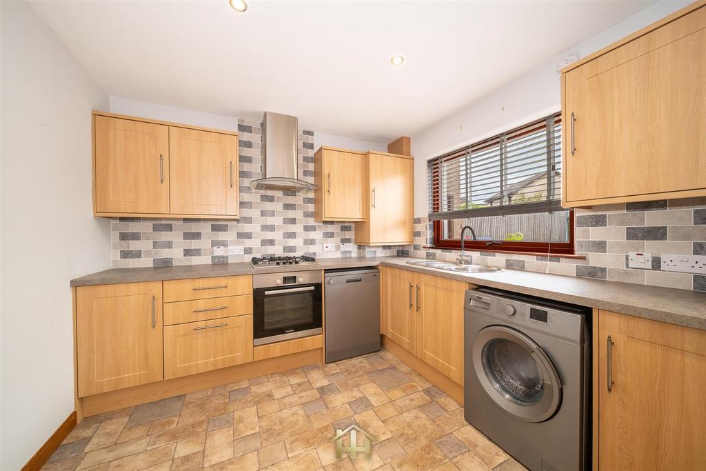 11 Campbell Crescent Arbroath DD11 4 JP 090625 EDIT