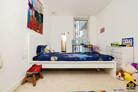 2 bedroom apartment for sale, Waterhouse Apartments, Wellesley Road, CROYDON, CR0