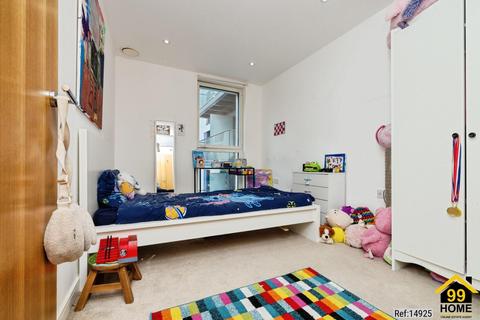 2 bedroom apartment for sale, Waterhouse Apartments, Wellesley Road, CROYDON, CR0