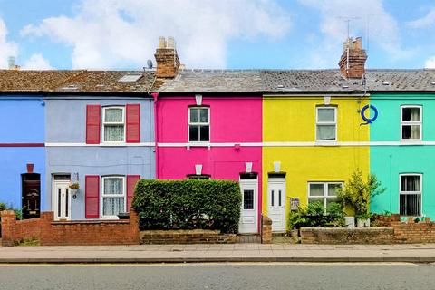 2 bedroom terraced house for sale, Station Road, Gloucester