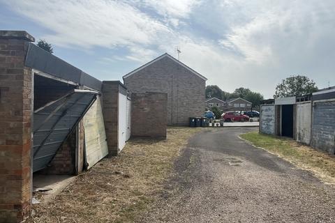 Garage for sale, Garage at Ballinghall Close, Bedford MK41 0AB