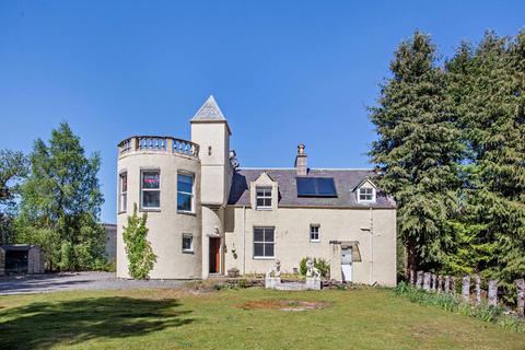 Kindrochit Lodge Kindrochit Drive, Braemar, Ballater, AB35 5YW