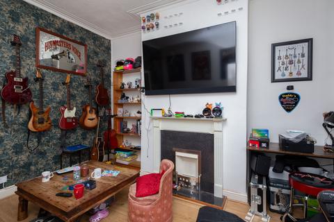 2 bedroom terraced house for sale, Whiteacre Road, Ashton-under-Lyne OL6