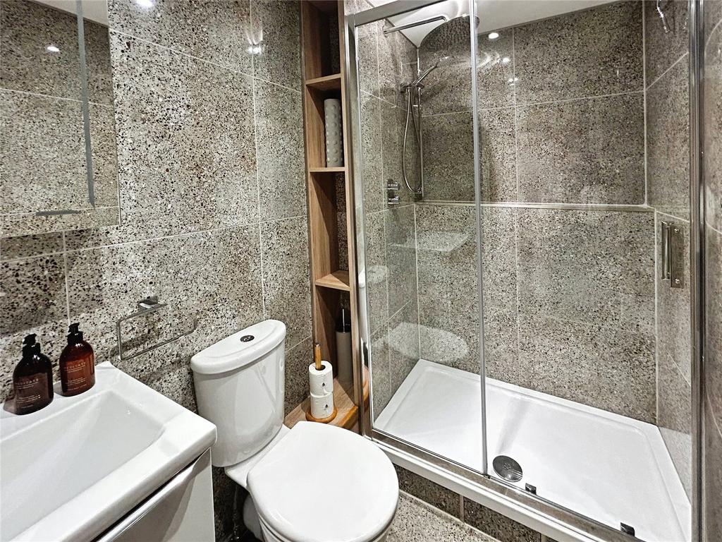 Ensuite
