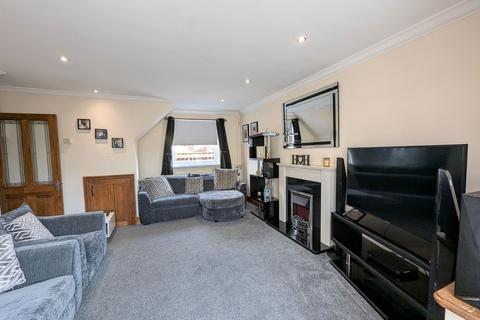 2 bedroom terraced house for sale, Waverdale Way, South Shields, NE33