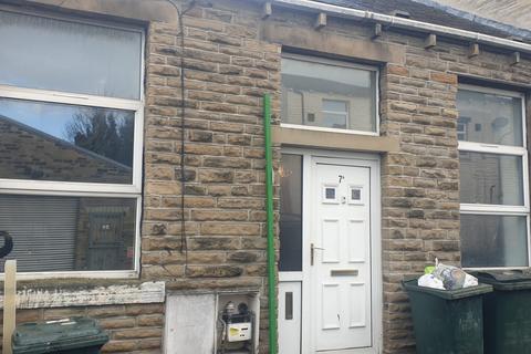 1 bed flat/apartment for rent in 7 Russell Street, BD21 2JU