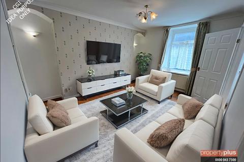 undefined, High Street, Treorchy, Rhondda Cynon Taff, CF42