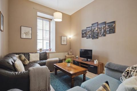 2 bedroom flat for sale, Bell Street, Merchant City, G4 0TD