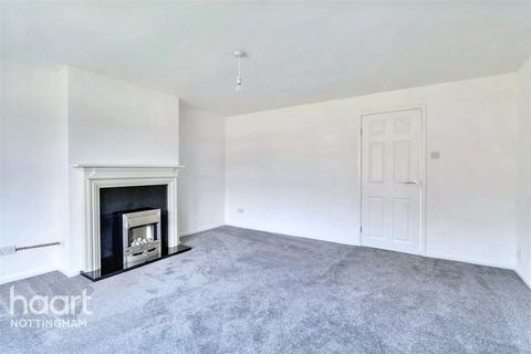 3 bedroom end of terrace house to rent, Pastures Avenue, Nottingham