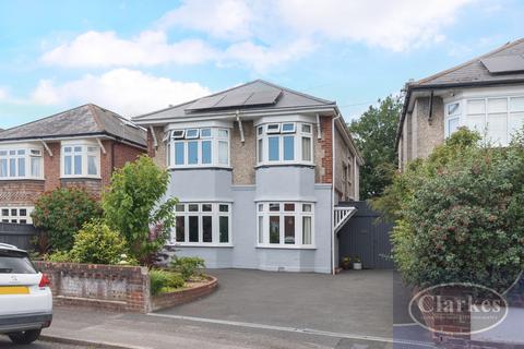 4 bedroom detached house for sale, Namu Road, Victoria Park, Bournemouth