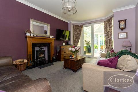4 bedroom detached house for sale, Namu Road, Victoria Park, Bournemouth